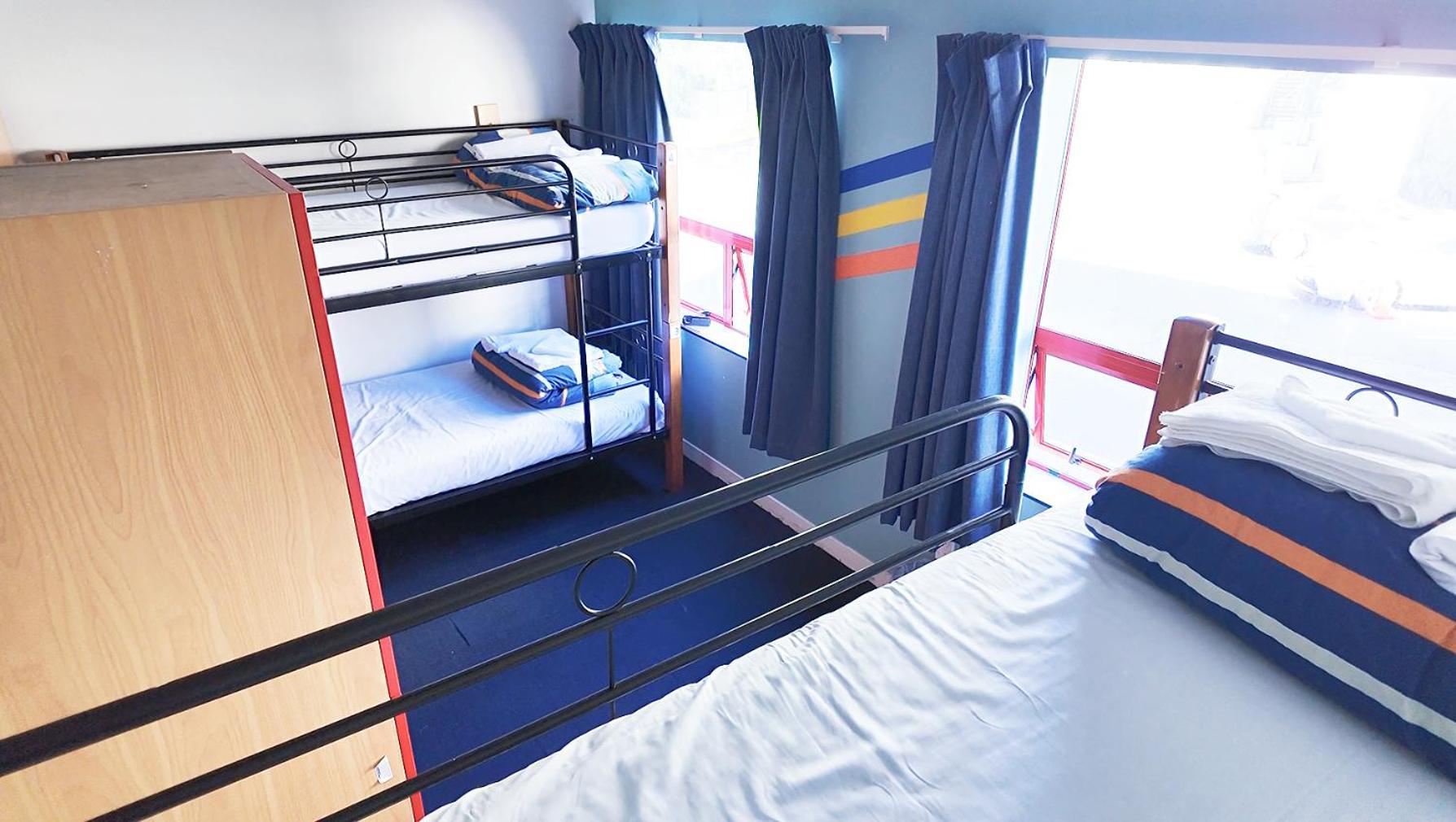 United Hostel *