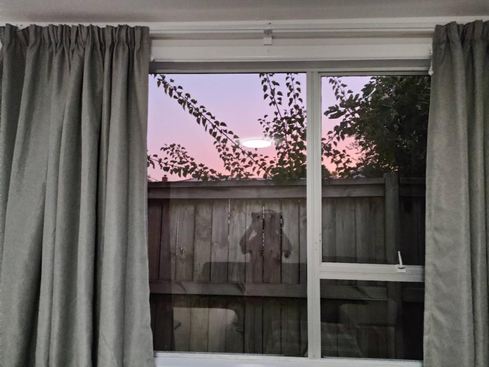 Holiday home 3 Bedroom Small Garden Chalet B, 30 Laurel St, Mt Albert,