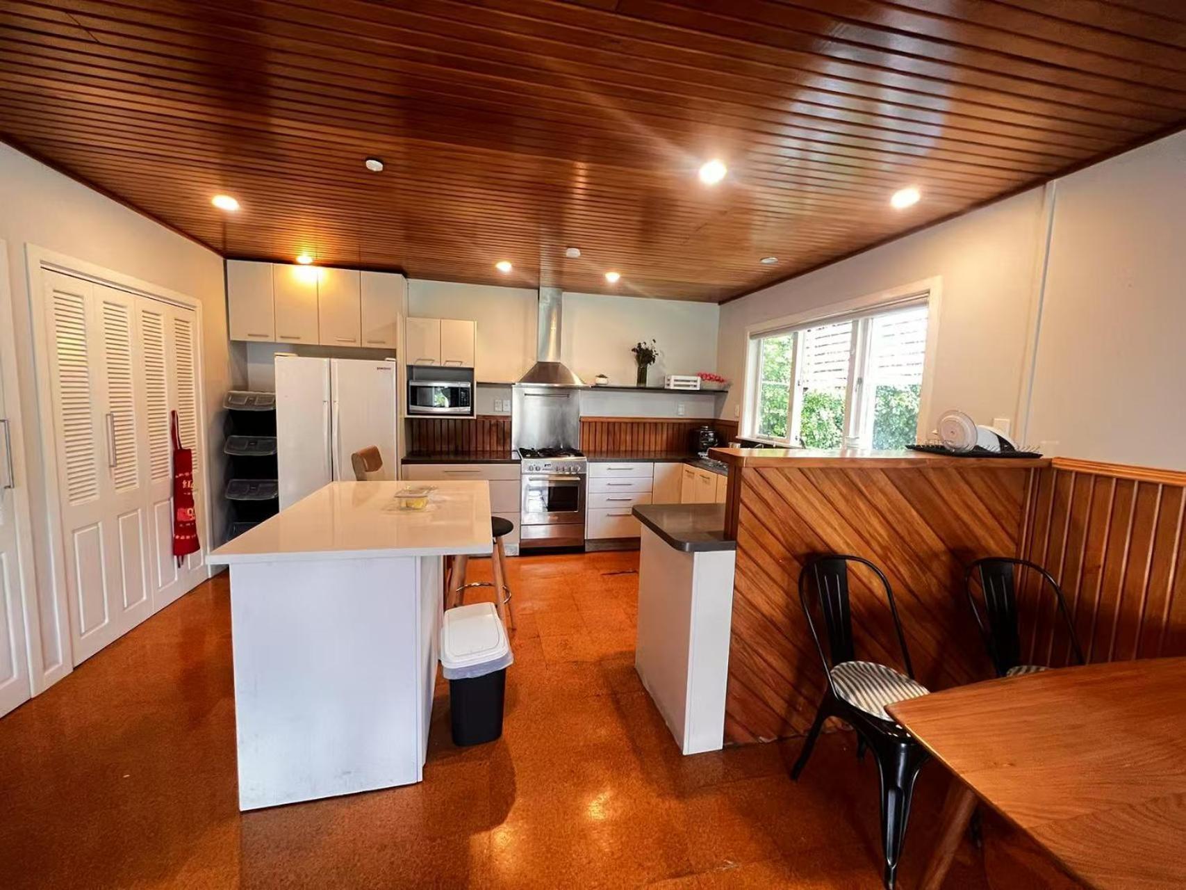 Gillies Garden House Homestay *