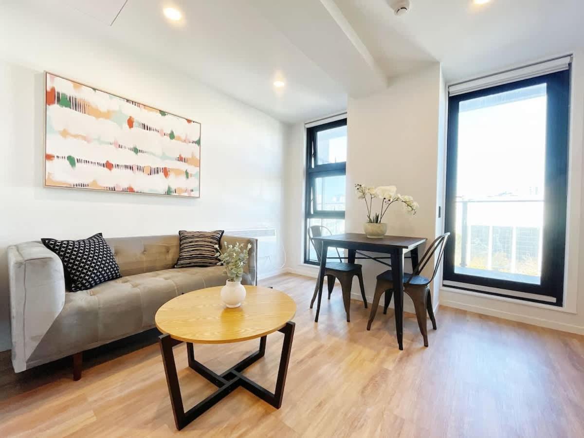 Chic & Comfy 1 Bed Vs Gym Pool & Sauna In Cbd Near Skytower Apartment Auckland