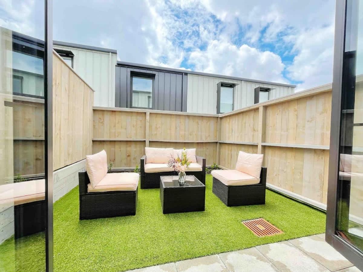 Serenity 2br Townhouse Vs Ac Backyard & Parking *
