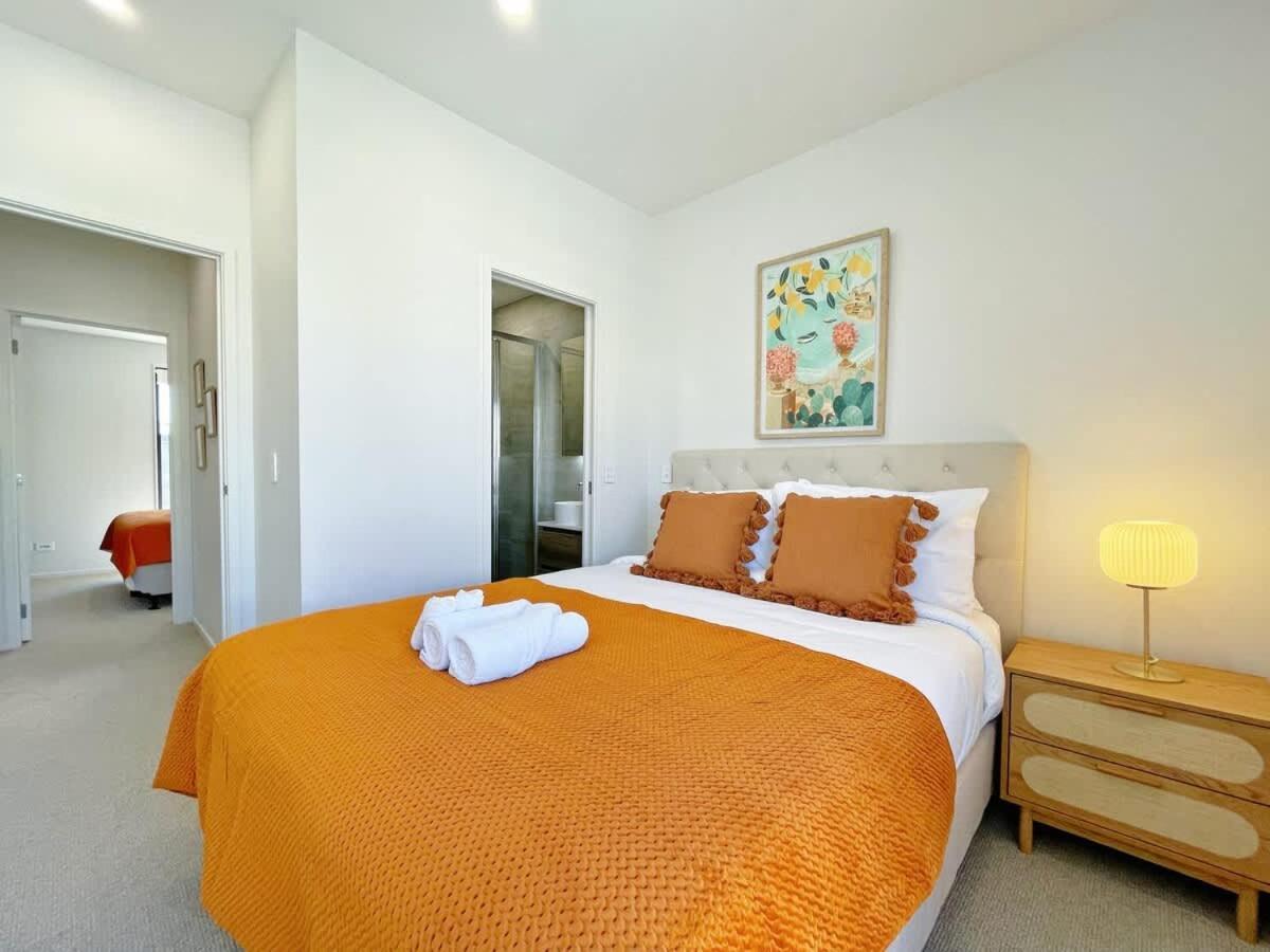 Serenity 2br Townhouse Vs Ac Backyard & Parking Holiday home *