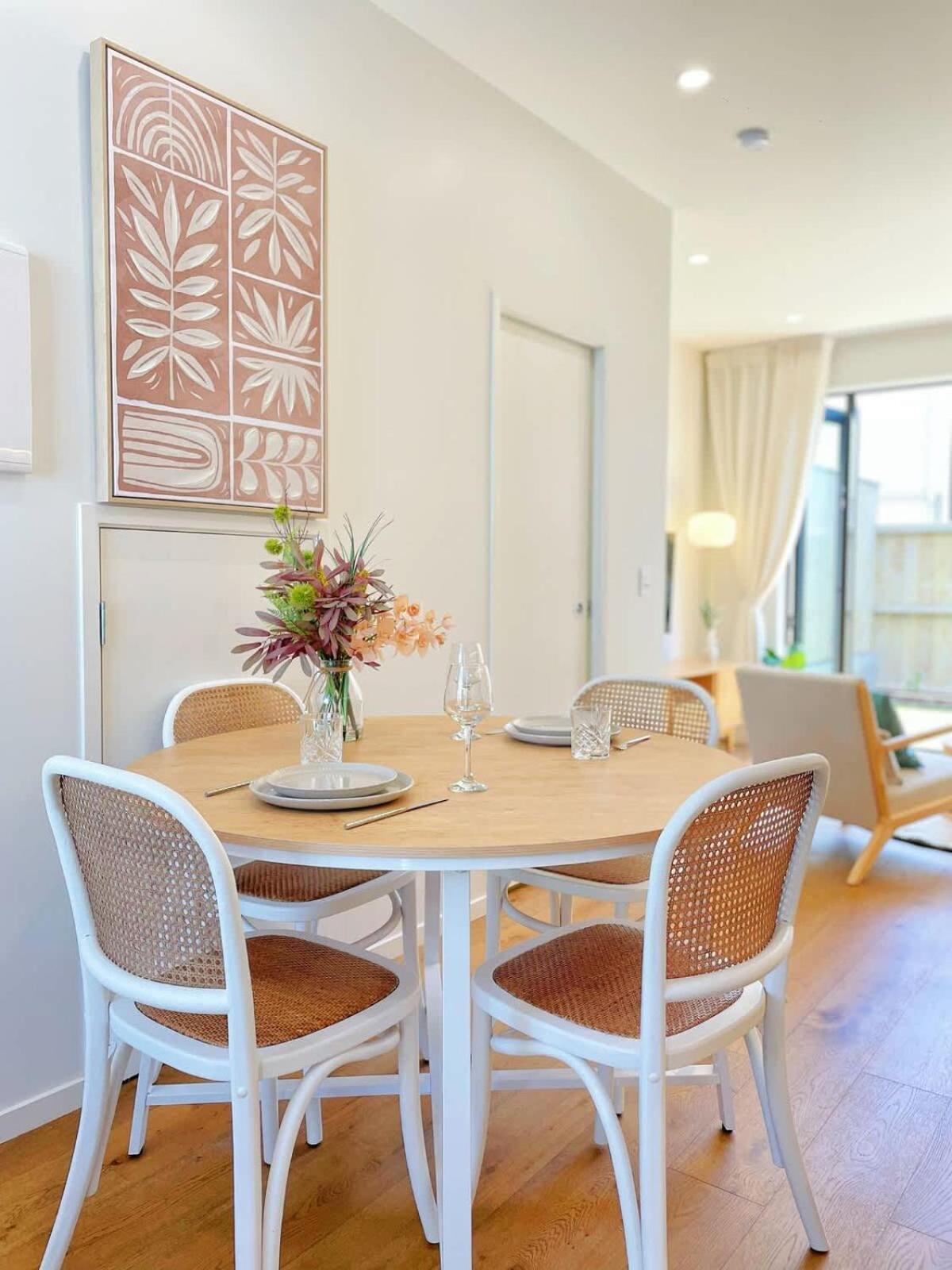 Serenity 2br Townhouse Vs Ac Backyard & Parking