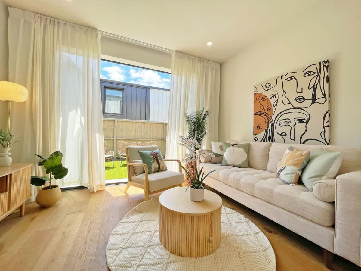 Serenity 2br Townhouse Vs Ac Backyard & Parking Holiday home