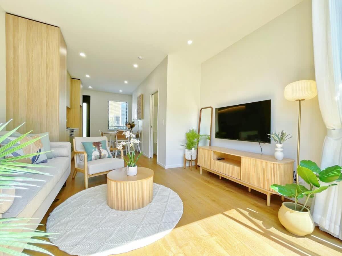 Serenity 2br Townhouse Vs Ac Backyard & Parking *