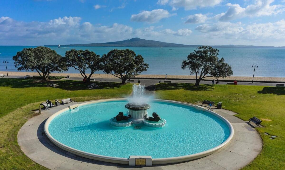 Sunshine Daydream W Edmund Holiday home Auckland