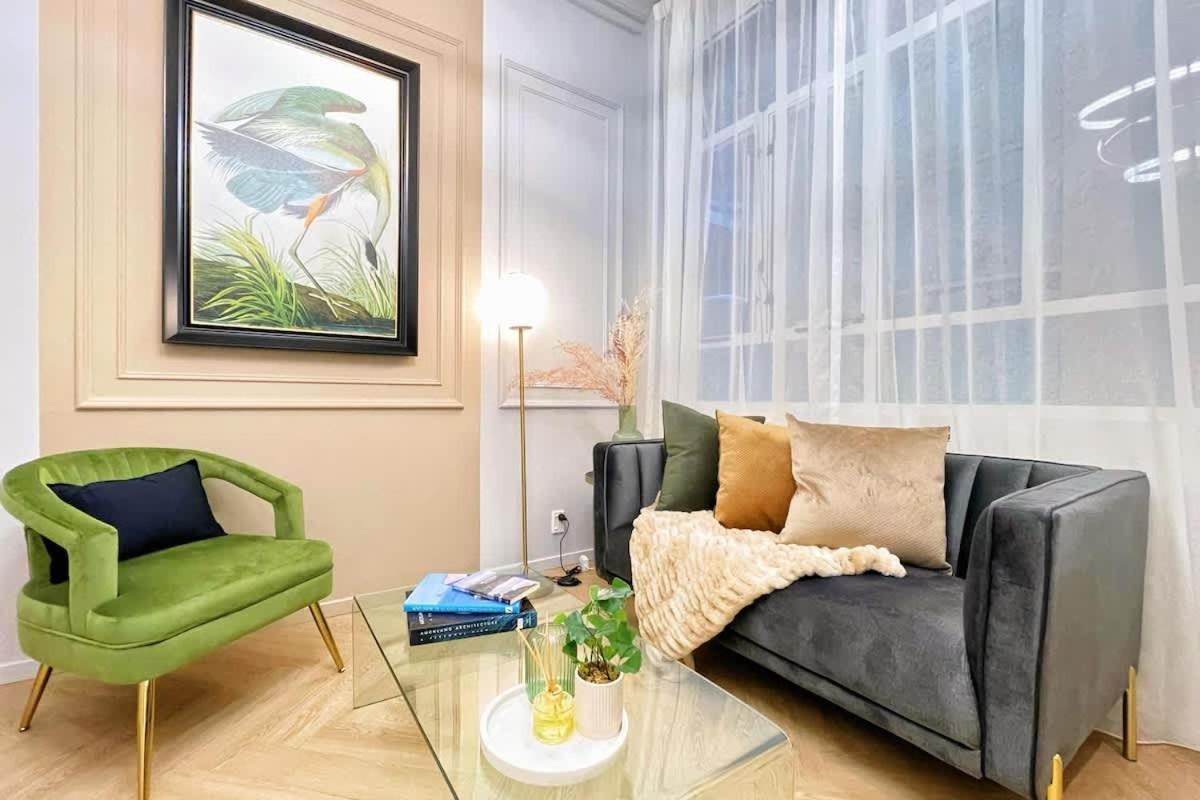 Stylish Chic Stunning 1br Gem In The Heart Of Queen St Apartment Auckland