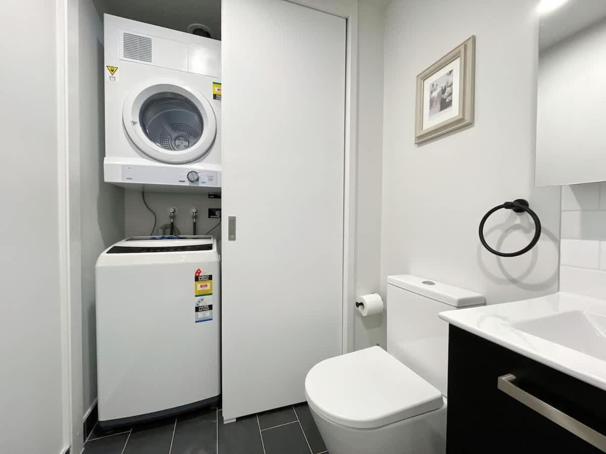 Stylish Cozy Nearby Skytower-pool Gym Sauna Apartment *