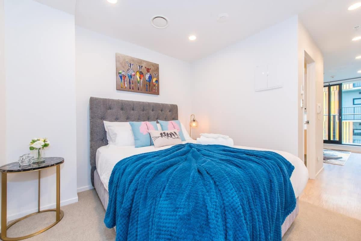 Stylish Comfy With Swimming Pool