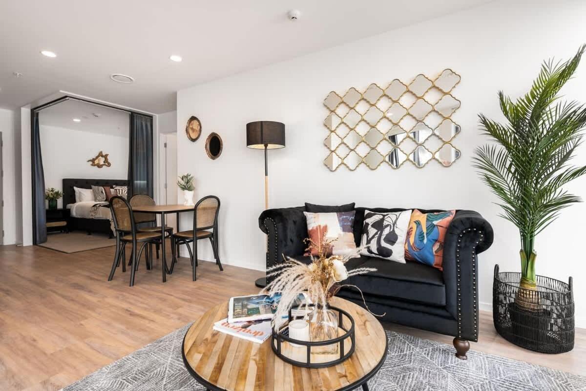 Luxury Design Parkside Living In Cbd Vs Aircon Auckland