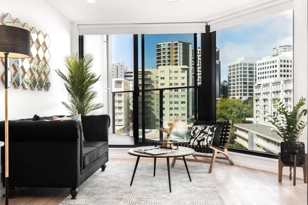 Luxury Design Parkside Living In Cbd Vs Aircon Apartment