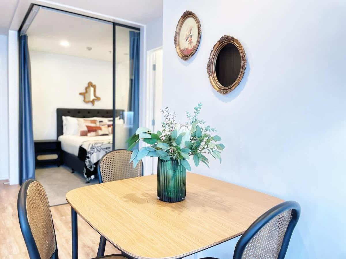 Luxury Design Parkside Living In Cbd Vs Aircon