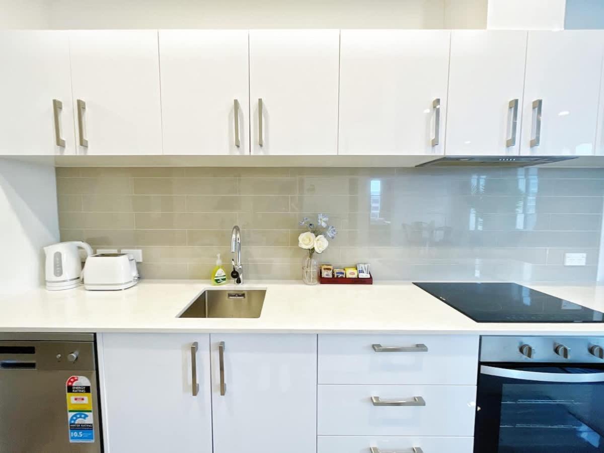 Free Parking Stylish High Level Ocean & View Apartment *