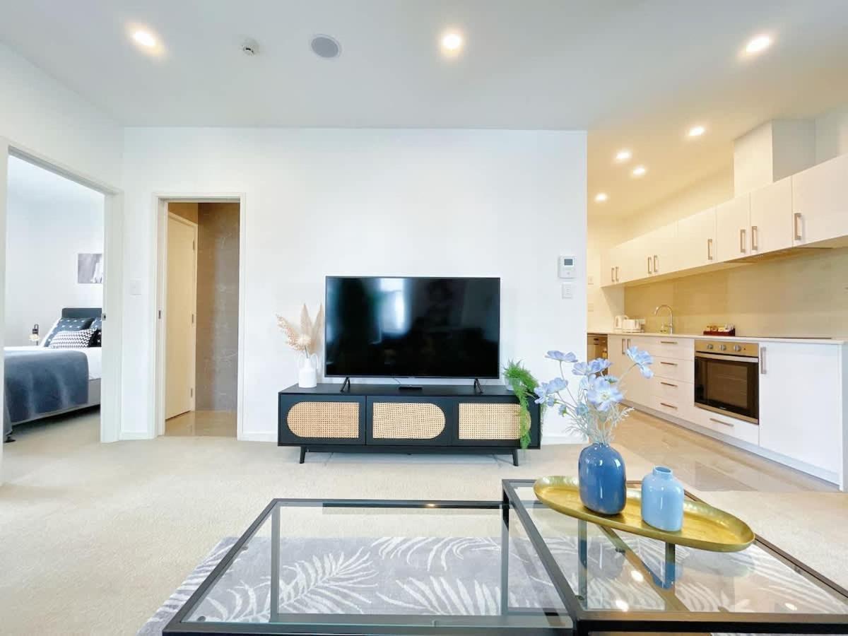 Free Parking Stylish High Level Ocean & View *