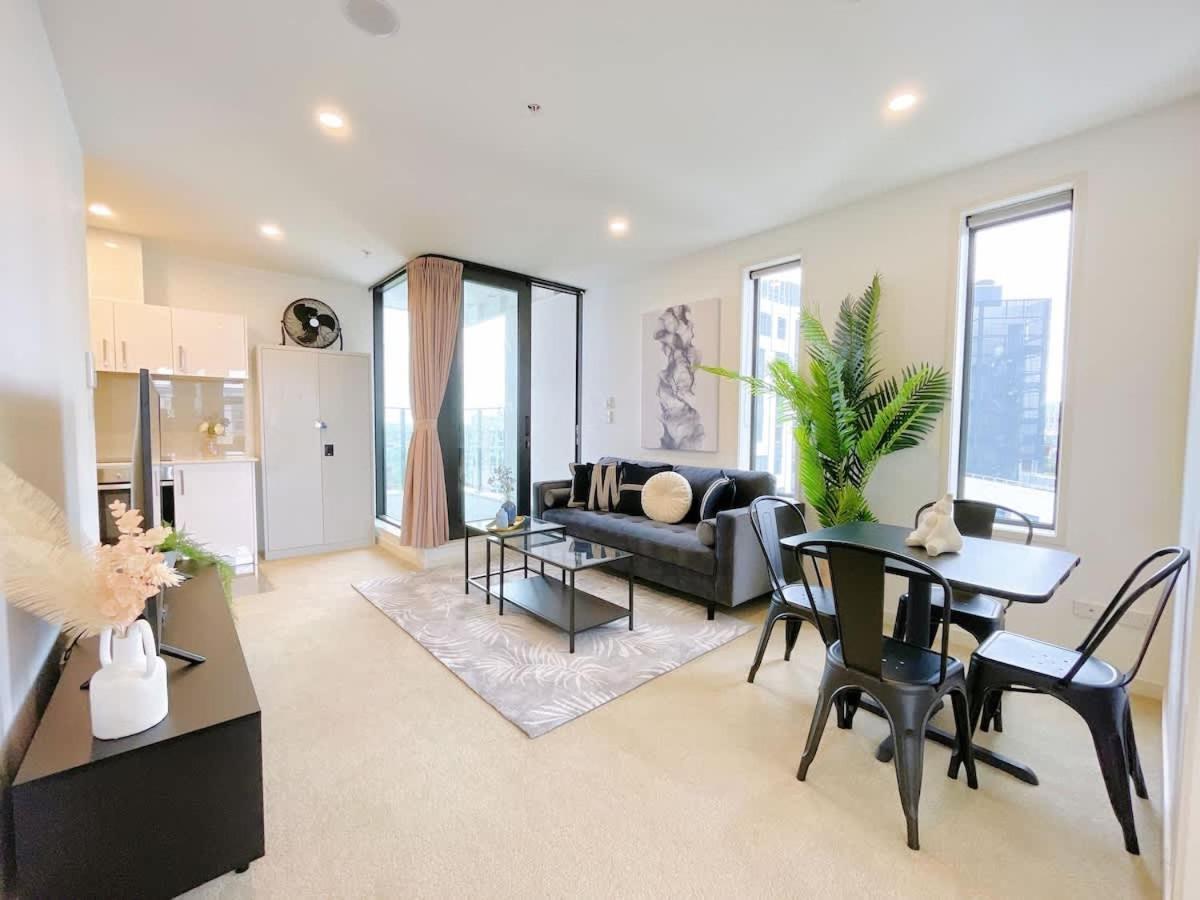 Free Parking Stylish High Level Ocean & View Apartment Auckland