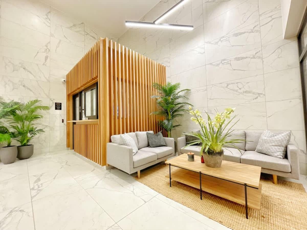 Relaxing & Cosy Get Away In Cbd Parkside - Pool & Gym * Auckland