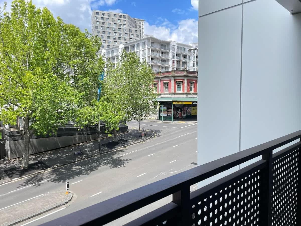 Relaxing & Cosy Get Away In Cbd Parkside - Pool & Gym * Auckland