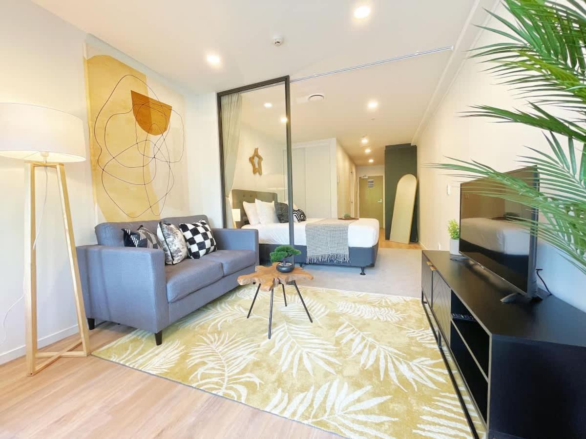 Relaxing & Cosy Get Away In Cbd Parkside - Pool & Gym Auckland