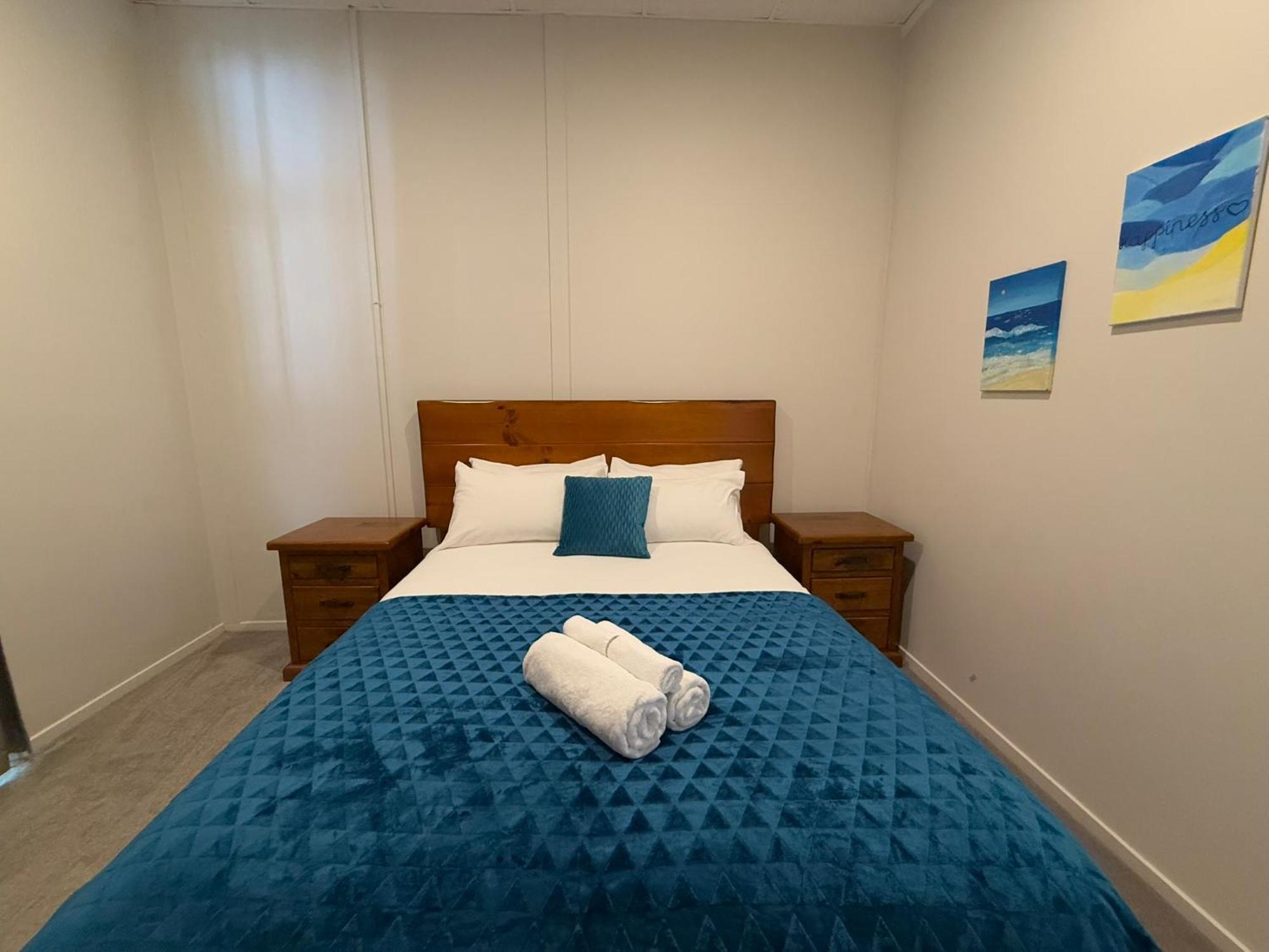 Sky Stars 2b1b Family With In Akl Cbd With Free Parking Apartment