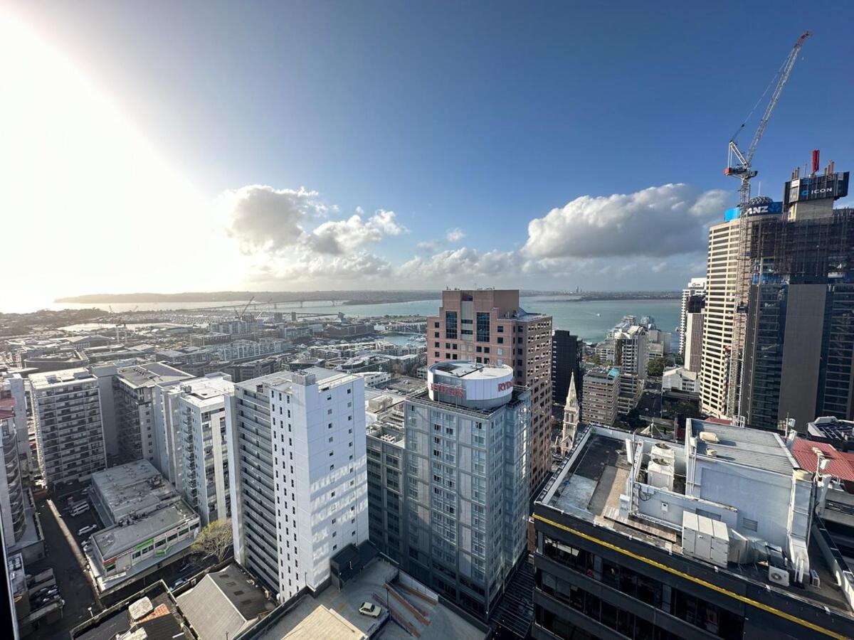 Spacious Magnificent Sea Views Front Of Sky Tower * Auckland