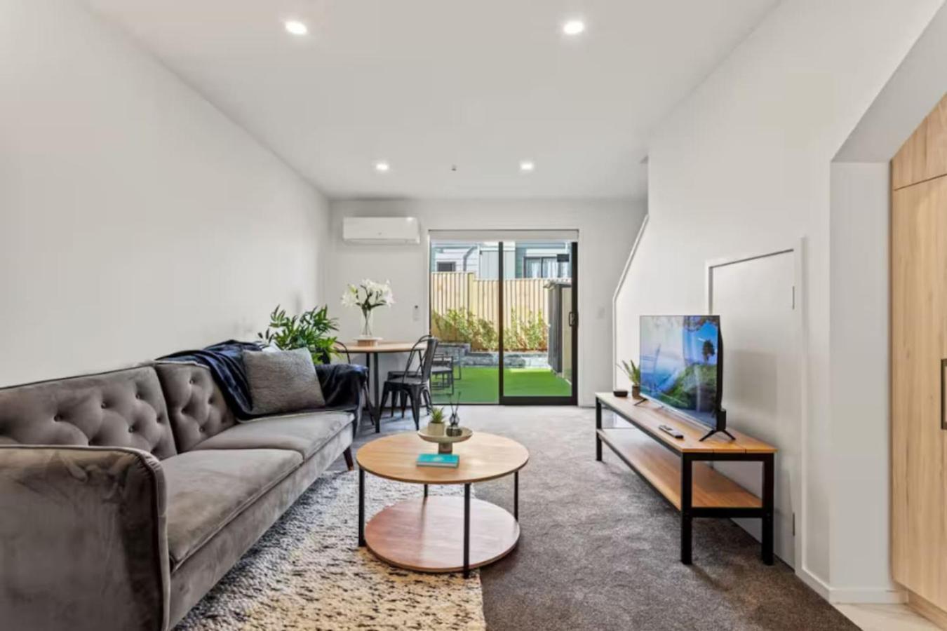Peninsula Stunner Holiday home *