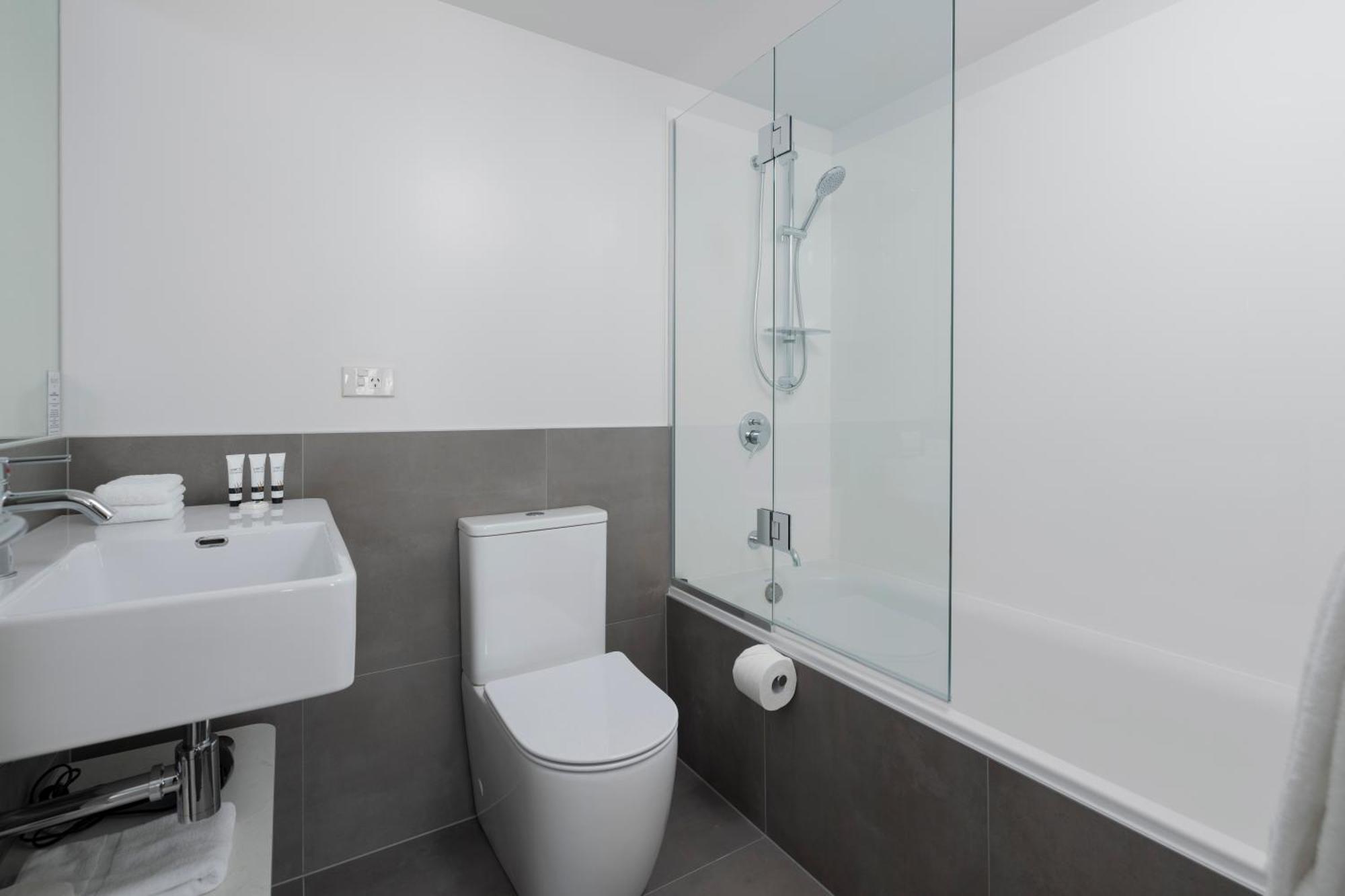 Quest Parnell Serviced Aparthotel 4*