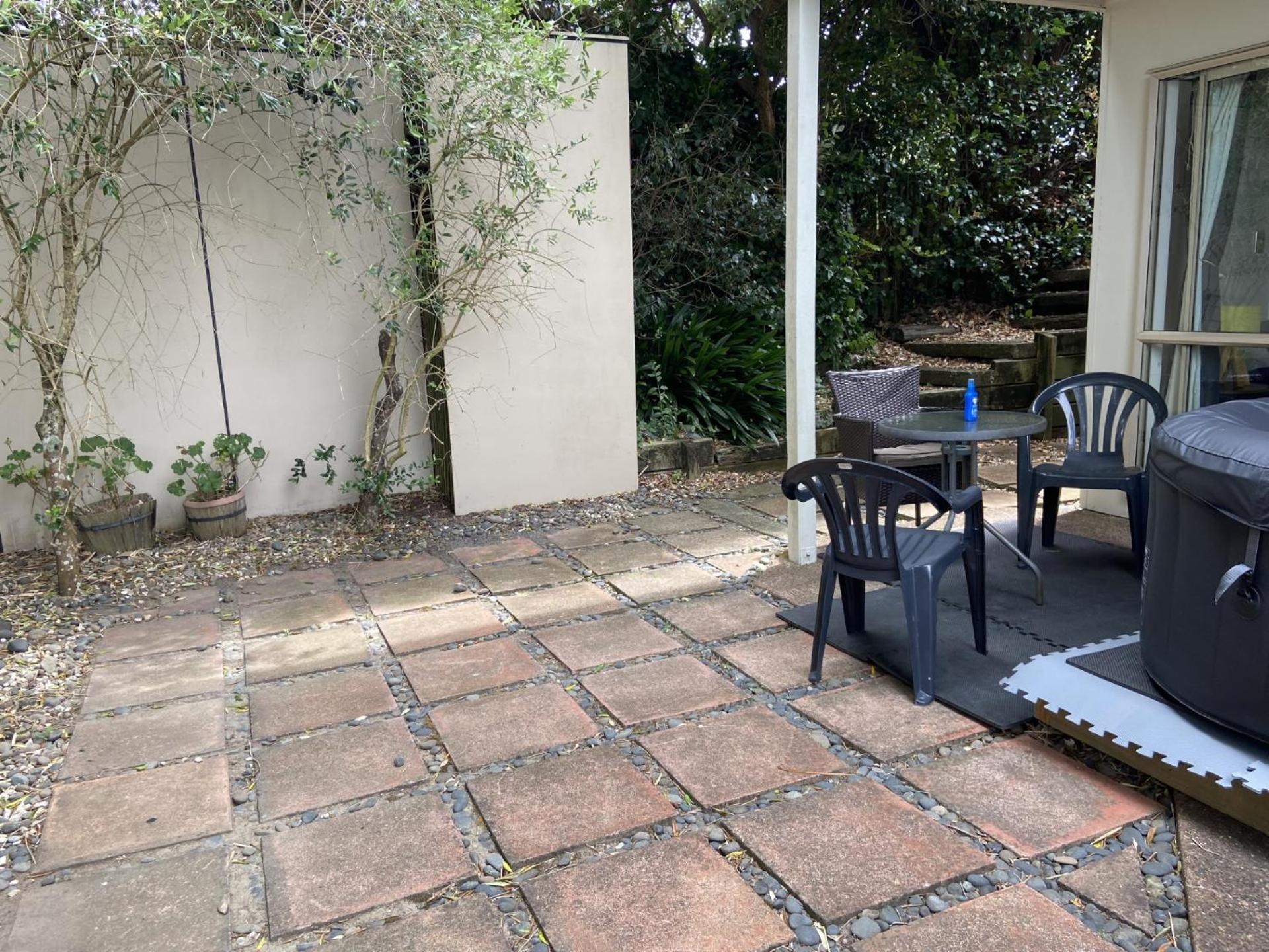 Close Motorway,free Breakfast,lovely Hot Spa,private, Apartment *