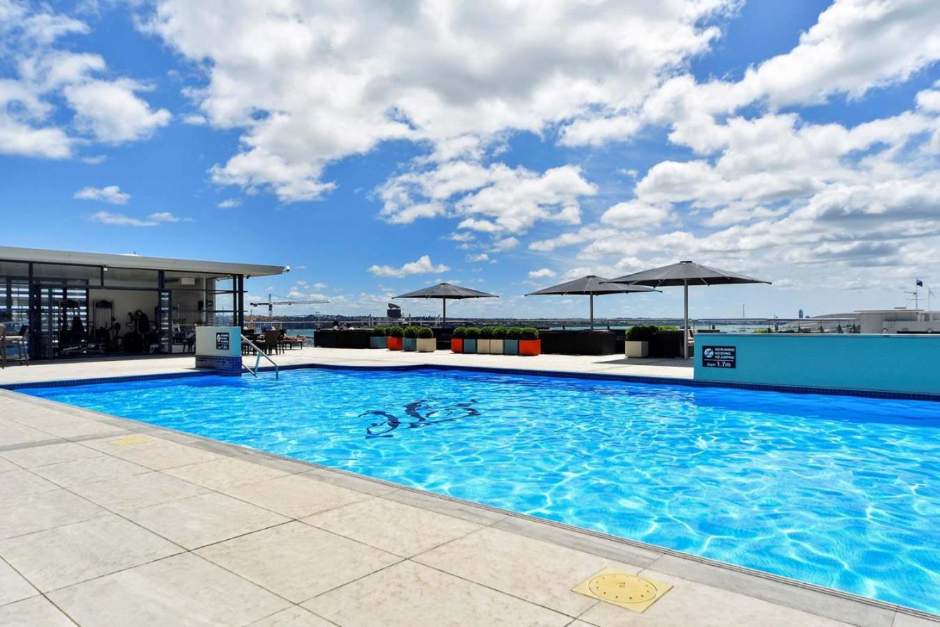 Heritage Penthouse In Cbd Auckland
