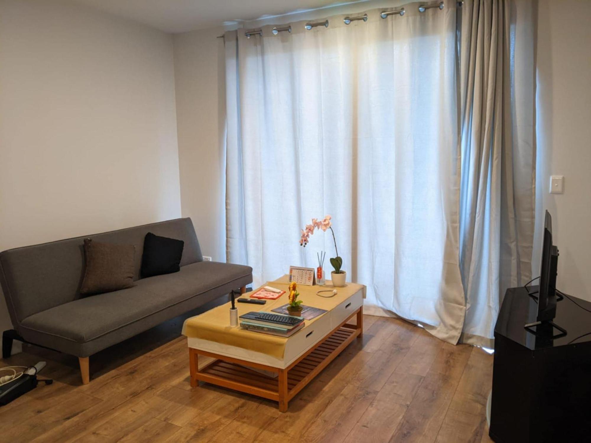 Double Bedroom In Cozy Apartment, Homely Space Auckland