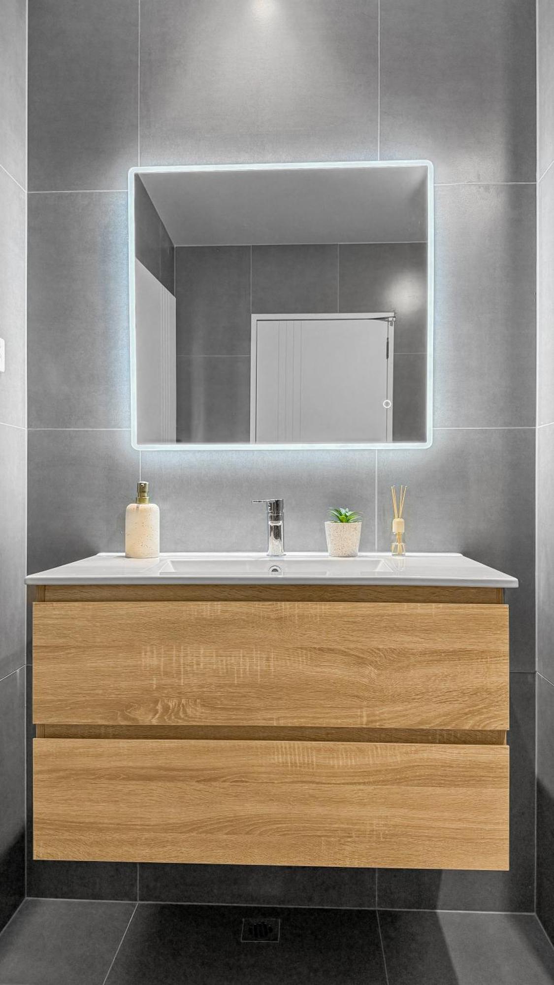 Apartment Burswood Bliss L Serene 3bed Townhouse L Brand New *