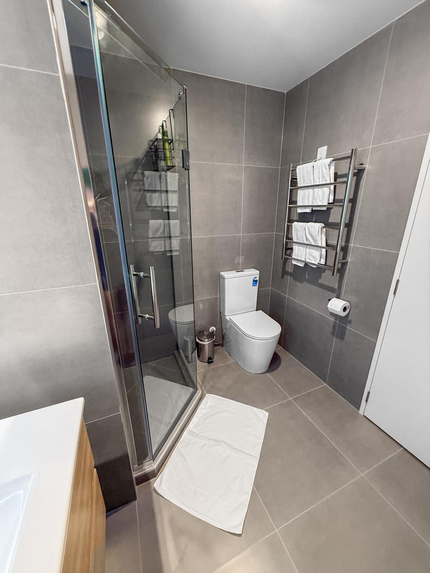 Burswood Bliss L Serene 3bed Townhouse L Brand New Apartment Auckland