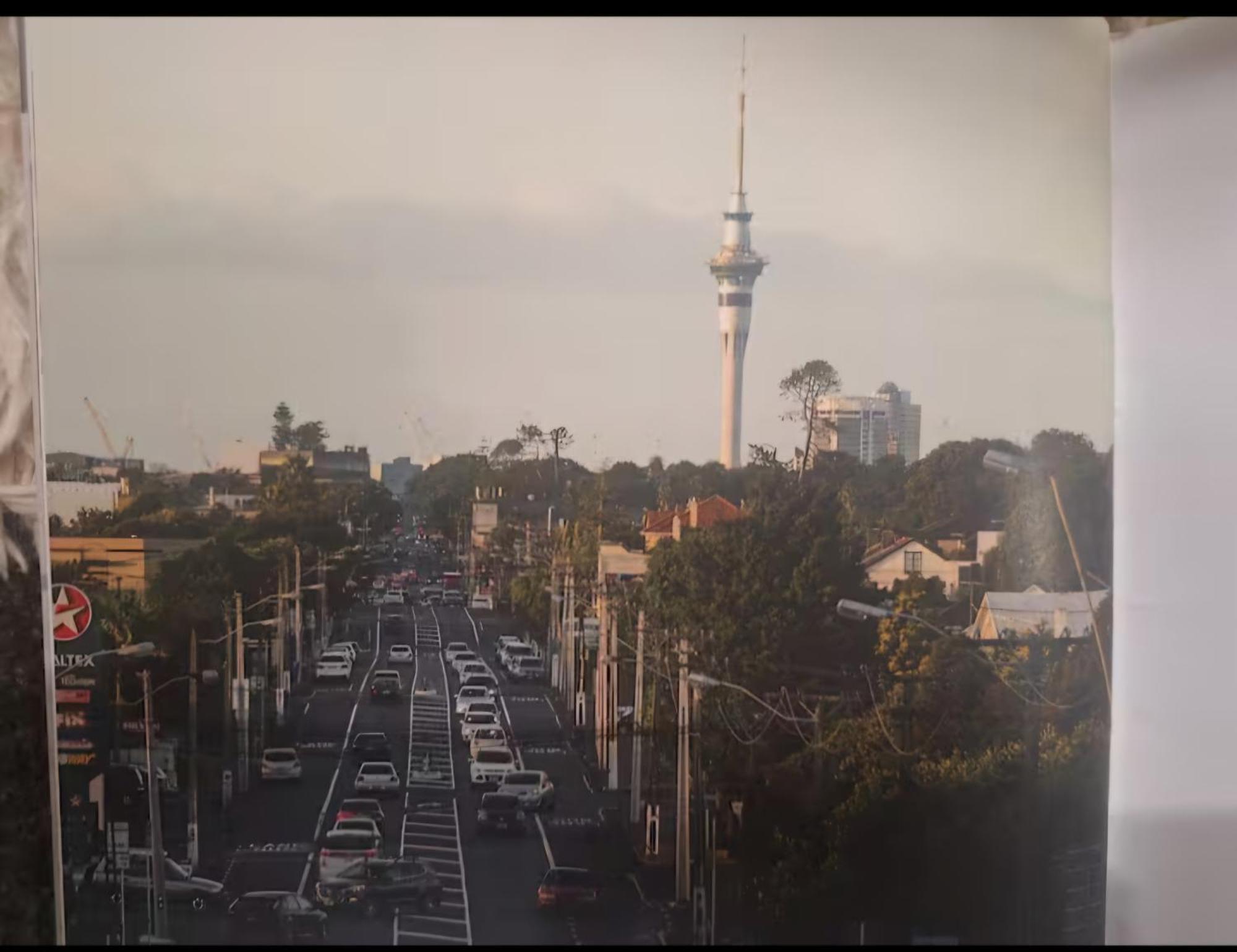 Double Bedroom In Cozy Apartment, Homely Space * Auckland