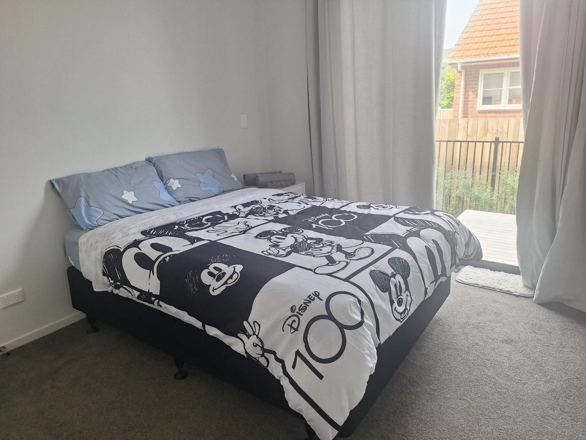 Homestay Double Bedroom In Cozy Apartment, Homely Space *