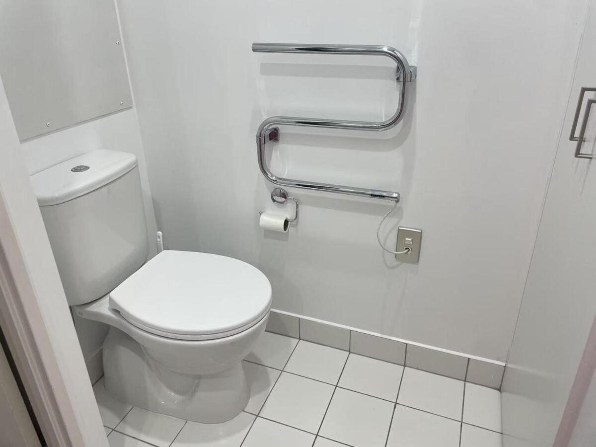 Apartment Aura D Two Bedroom Unit Harborview Balcony Wifi Easy Parking *
