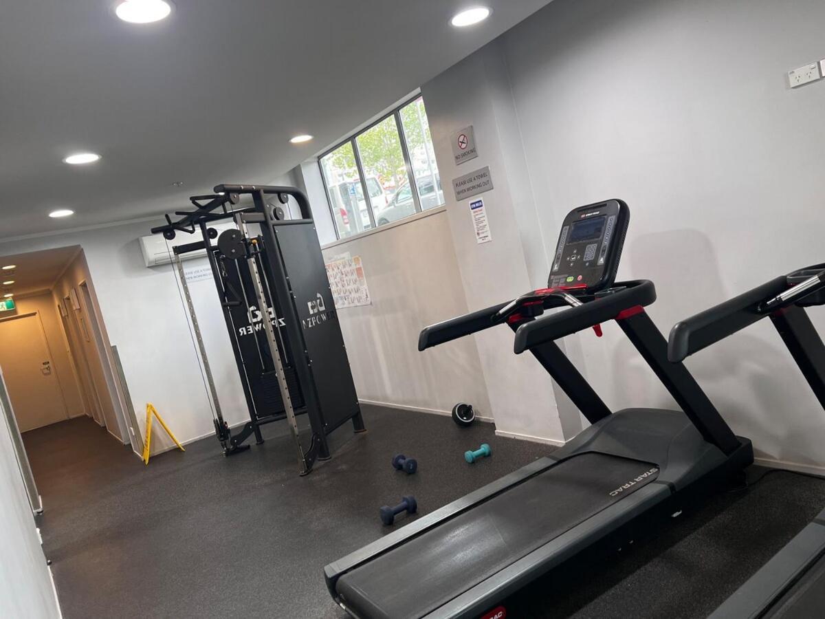 Aura D Two Bedroom Unit Harborview Balcony Wifi Easy Parking Apartment