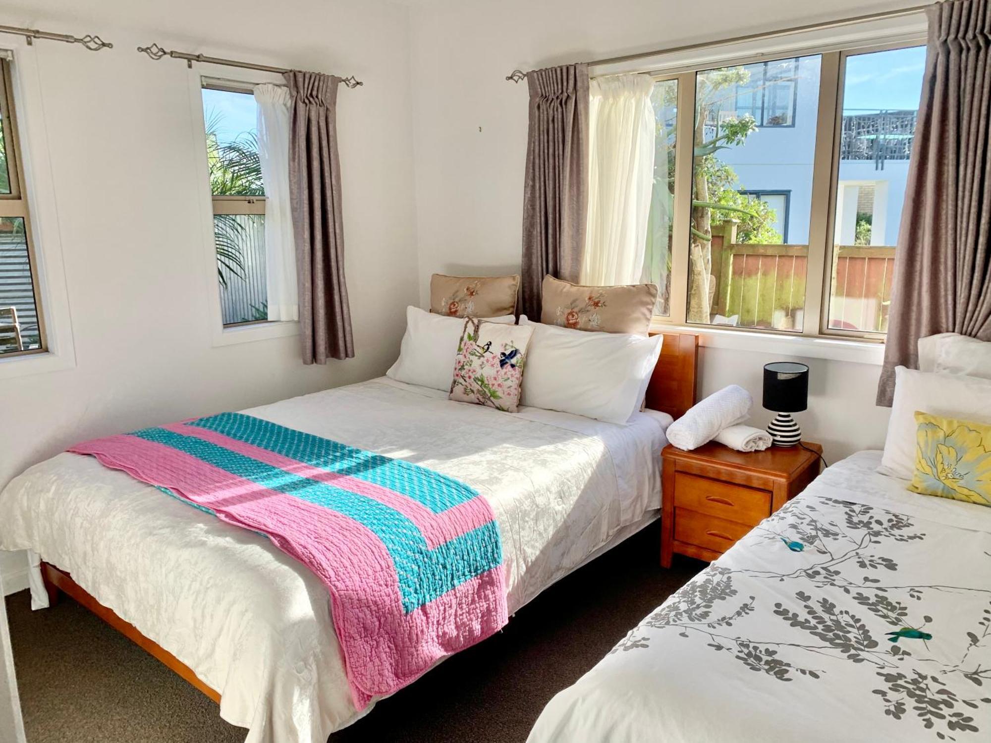 Amazing Seaview House 4* Auckland