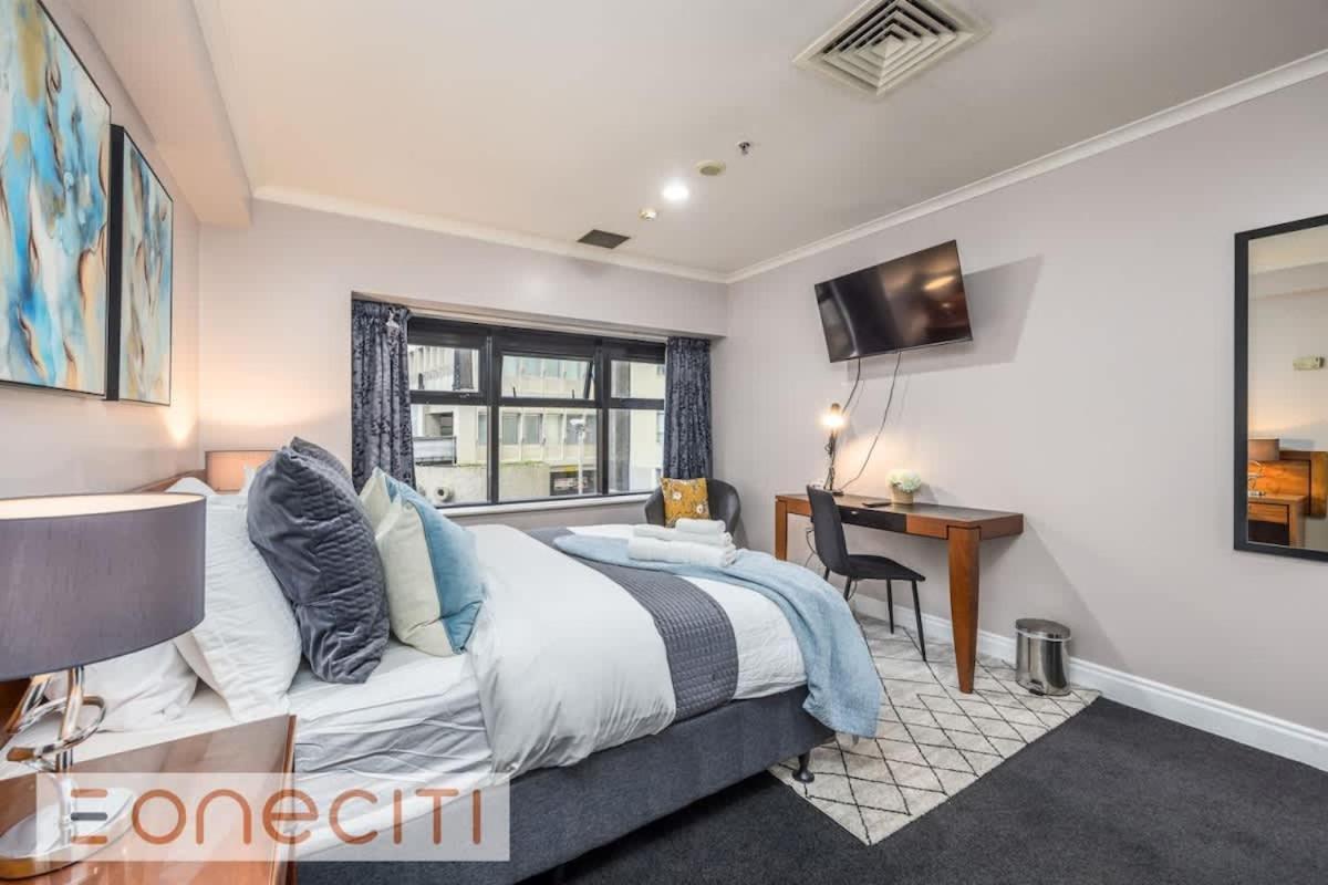 Inn Hidden Gems Studio