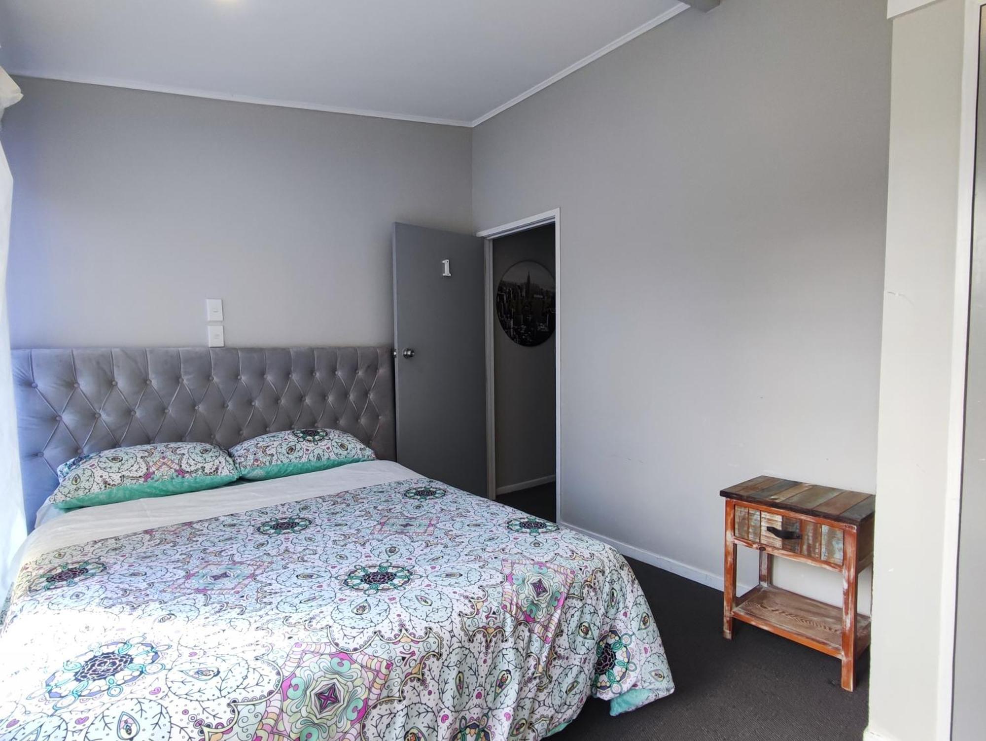 Homestay West Side Beautiful And Quiet Auckland