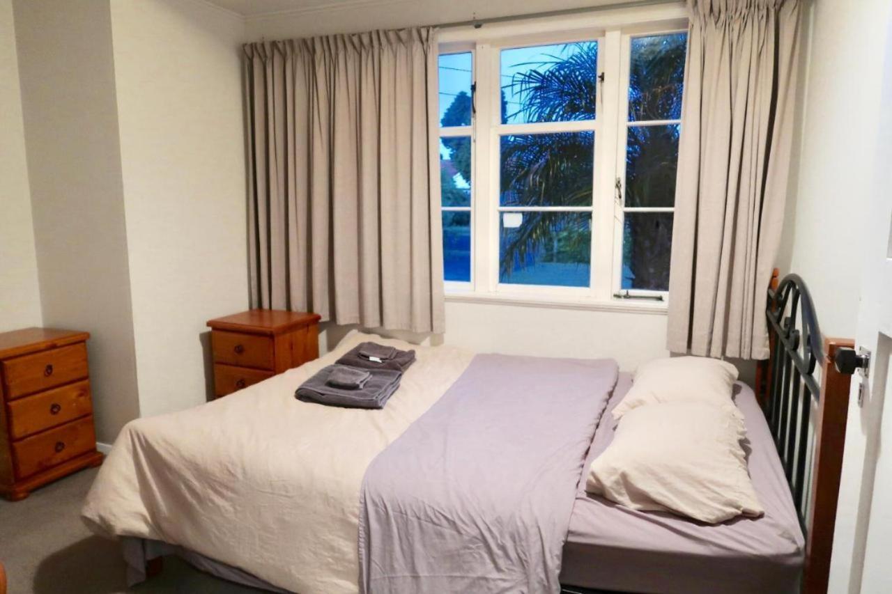 3 Bedroom Serviced House Holiday home Auckland