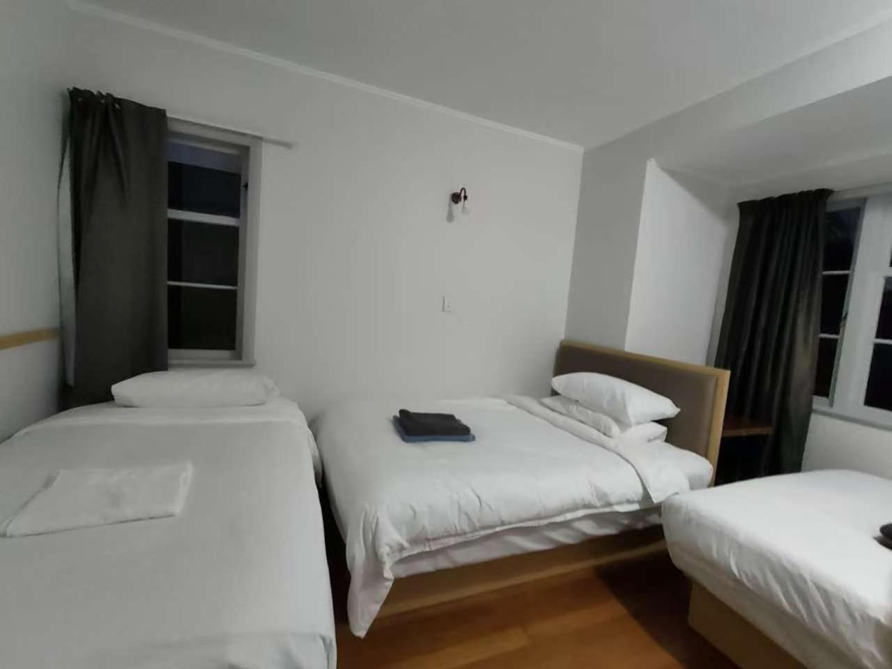 3 Bedroom Serviced House Holiday home Auckland