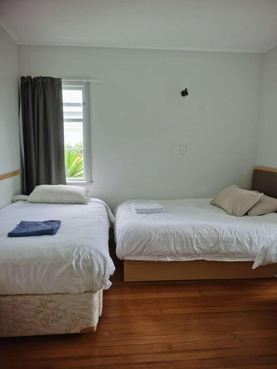 3 Bedroom Serviced House Auckland