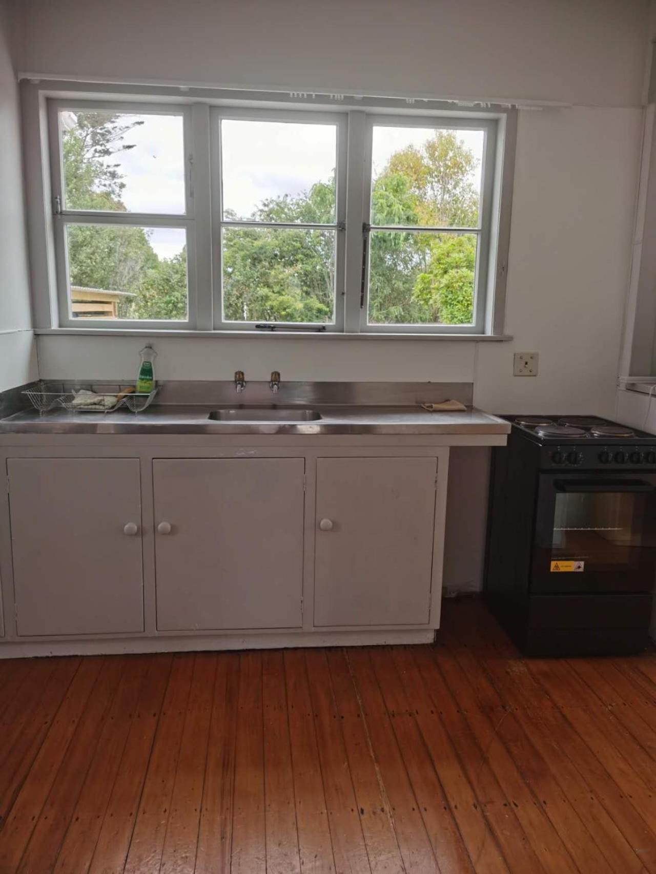 3 Bedroom Serviced House Holiday home