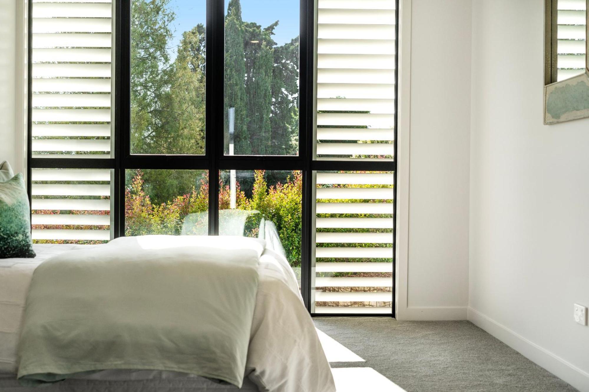 Luxury Remuera Brand New