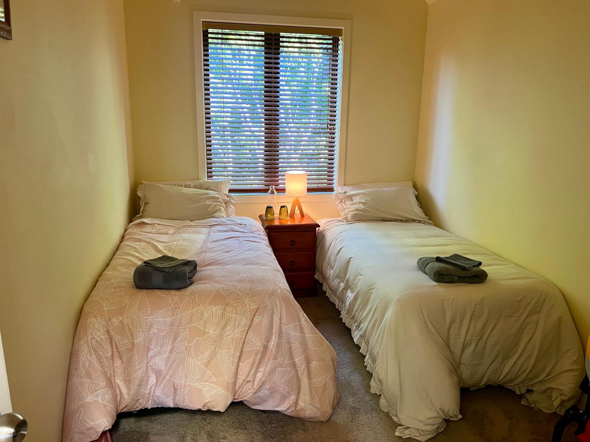 2 Bedrooms In Urban Sanctuary Bed & Breakfast Auckland