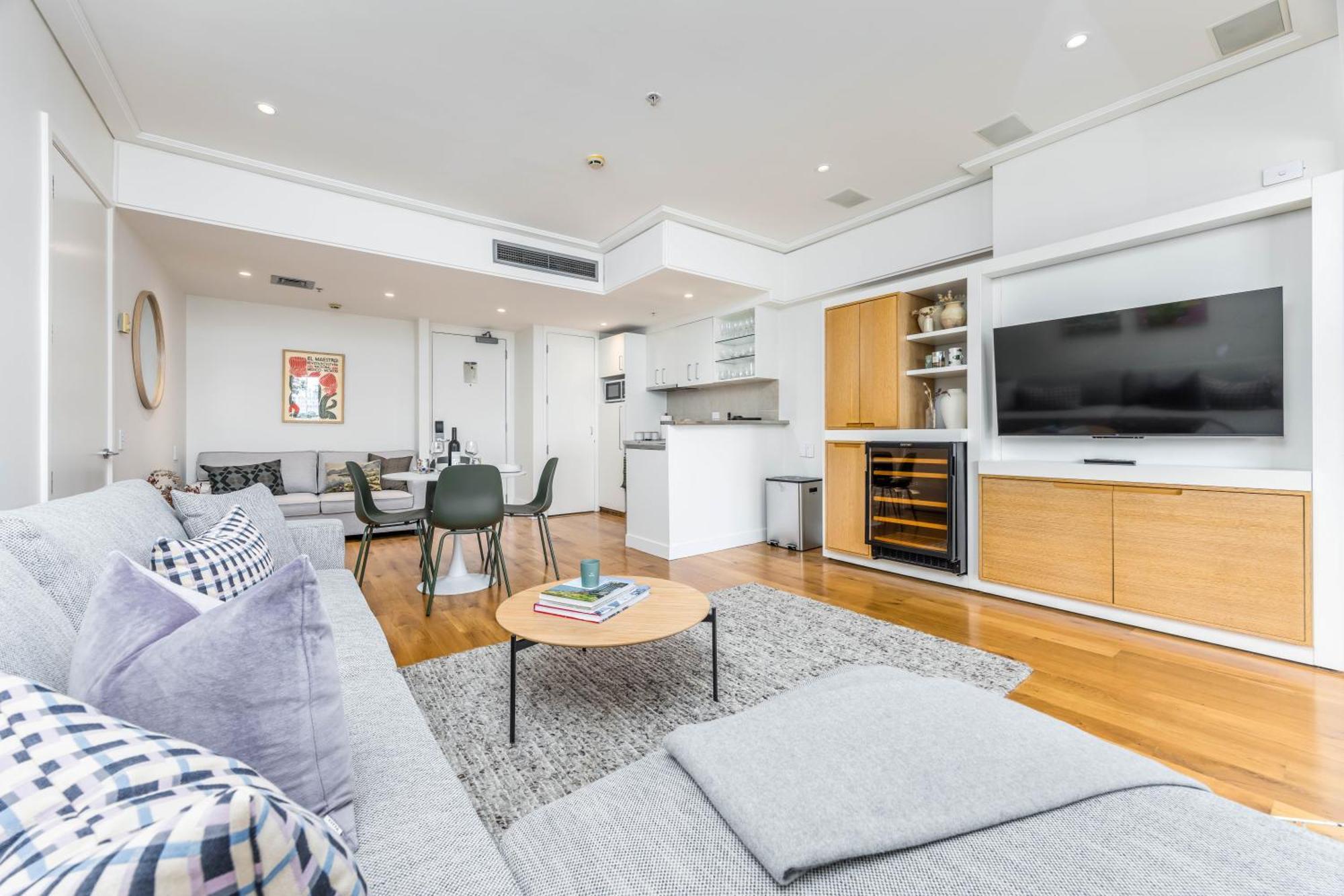 Apartment Stunning Viaduct With Harbour Views *