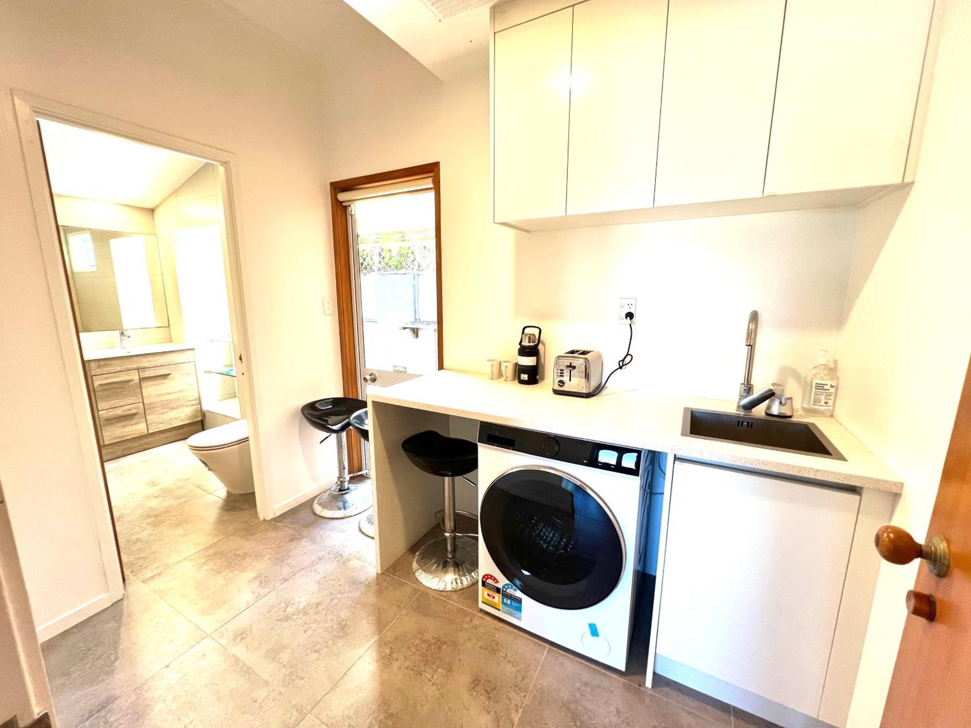 Cosy Retreat Near Mairangi Bay Auckland