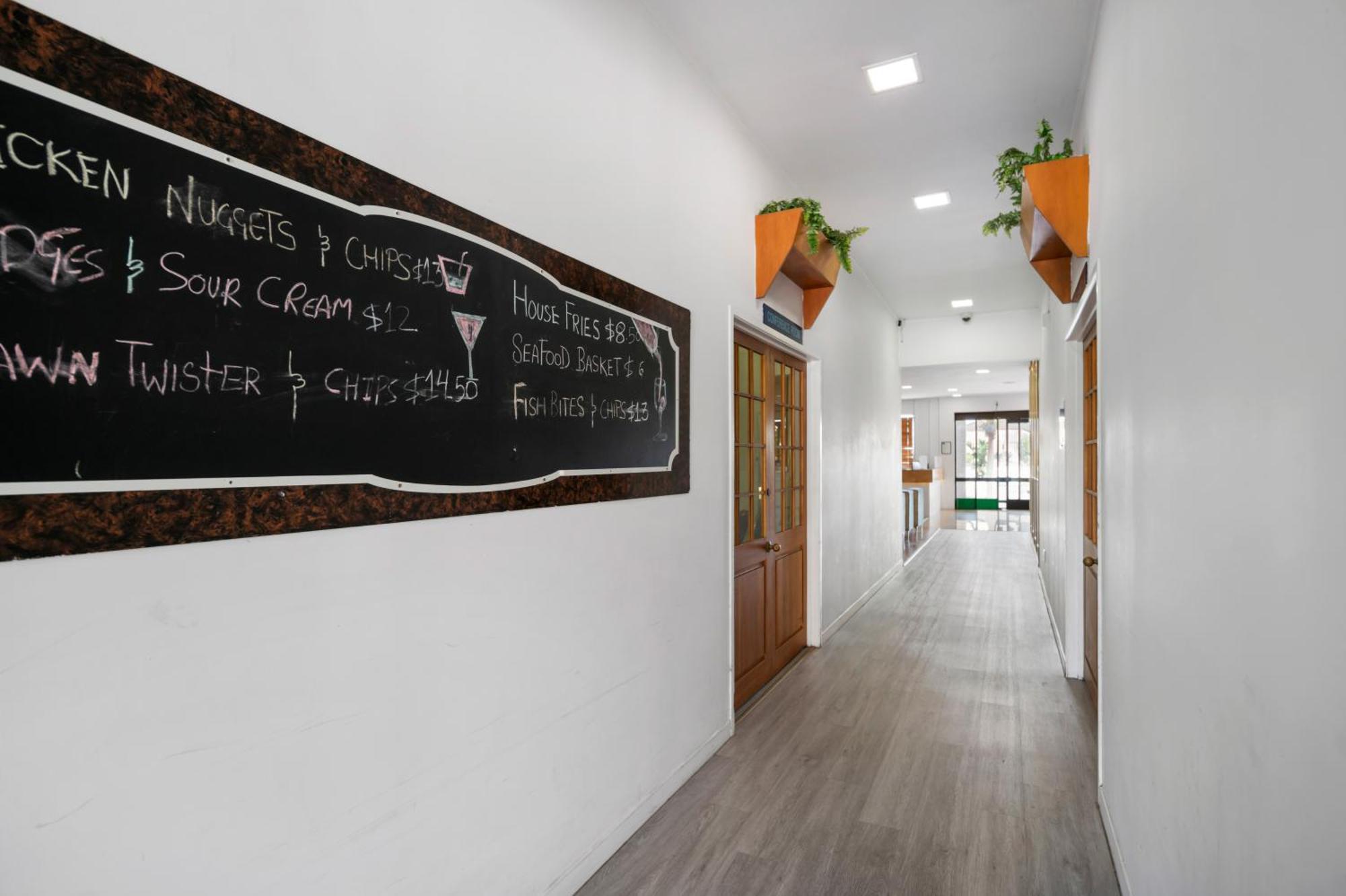 Airport Easy Hotel Auckland