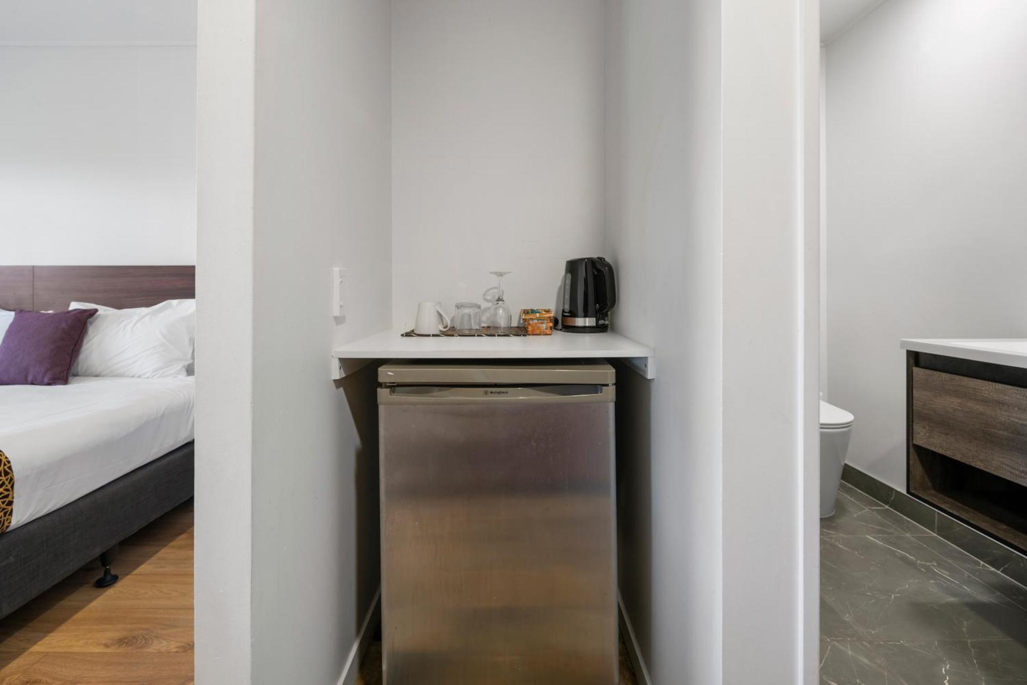 Airport Easy Hotel