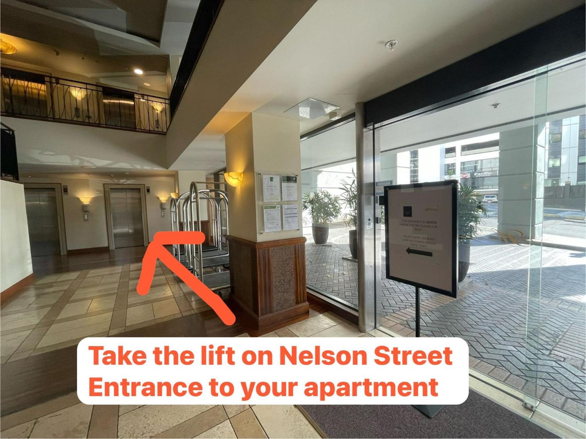 Escape With Pool, Gym & Free Parking In Cbd Auckland