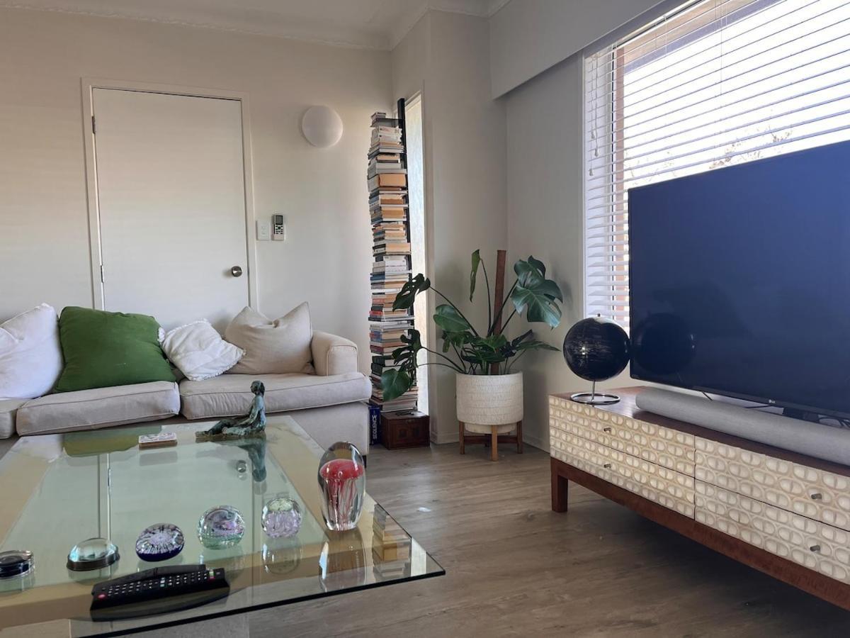 Apartment On The Block Minimum Four Nights